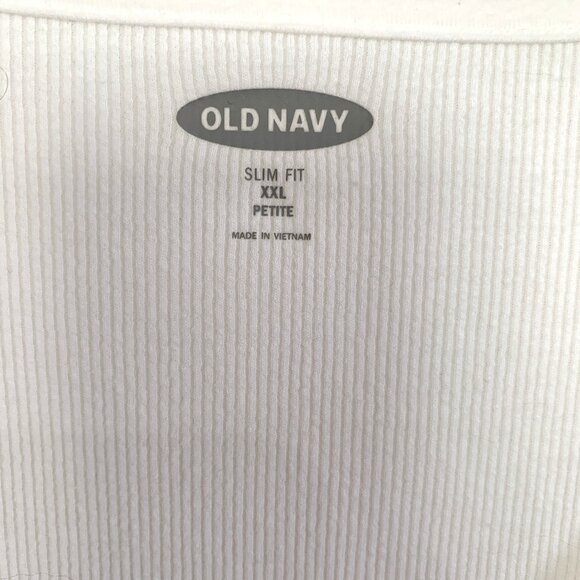 Old Navy Rib Knit Henley Top Slim Fit Button ¾ Sleeve White Size Petite XXL - Picture 2 of 5